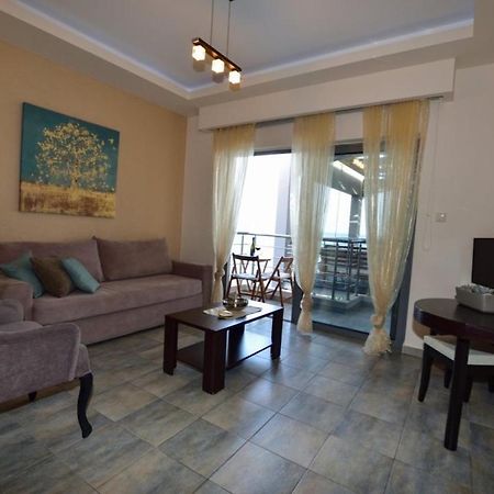 Gonis Suites Палеохора Экстерьер фото