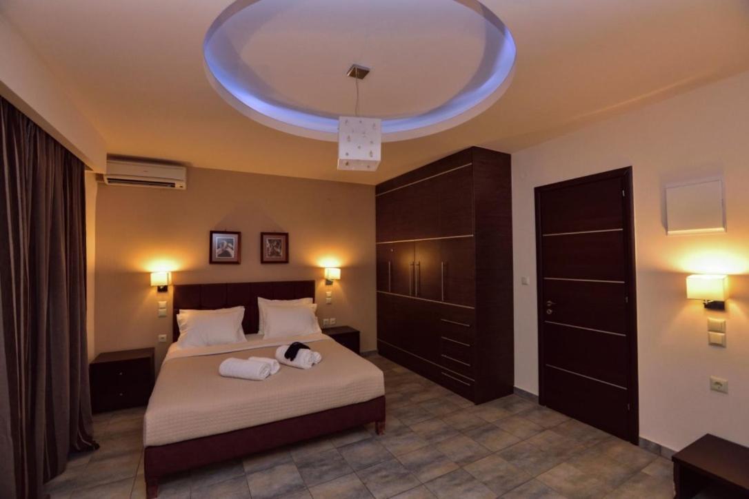 Gonis Suites Палеохора Экстерьер фото
